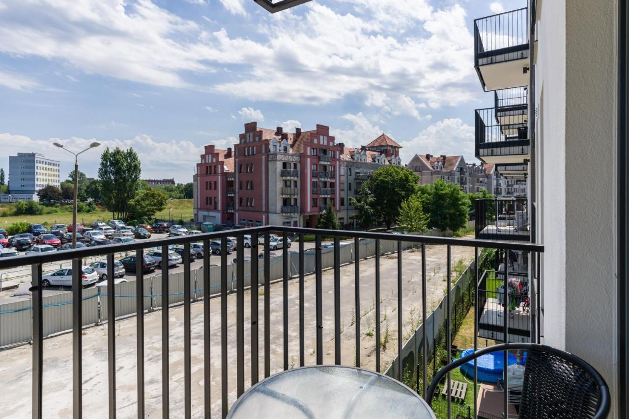 Esencja Apartments With Free Parking Garbary 104 By Noclegi Renters Poznań Buitenkant foto