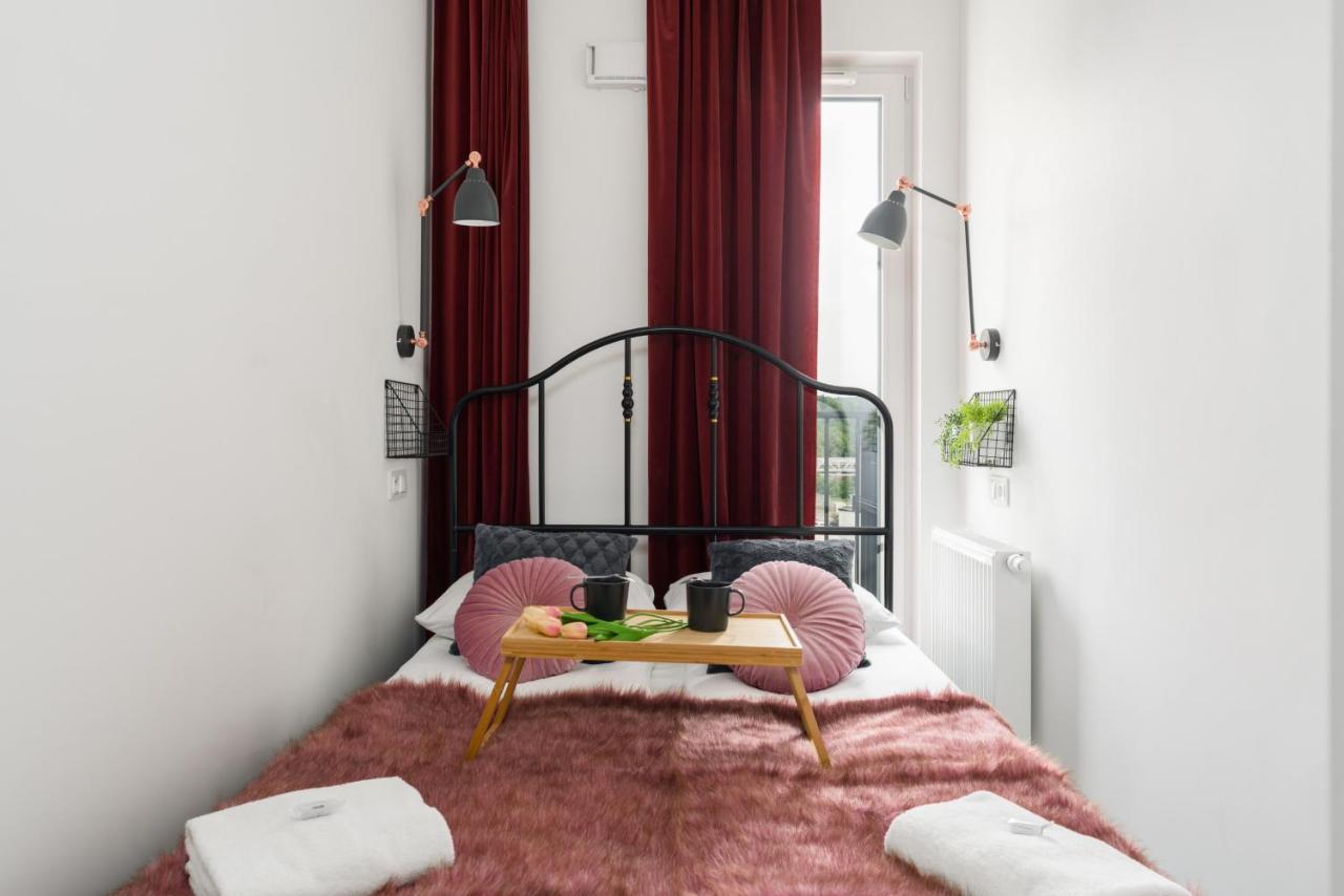 Esencja Apartments With Free Parking Garbary 104 By Noclegi Renters Poznań Buitenkant foto