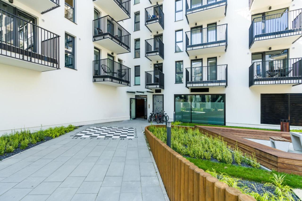 Esencja Apartments With Free Parking Garbary 104 By Noclegi Renters Poznań Buitenkant foto