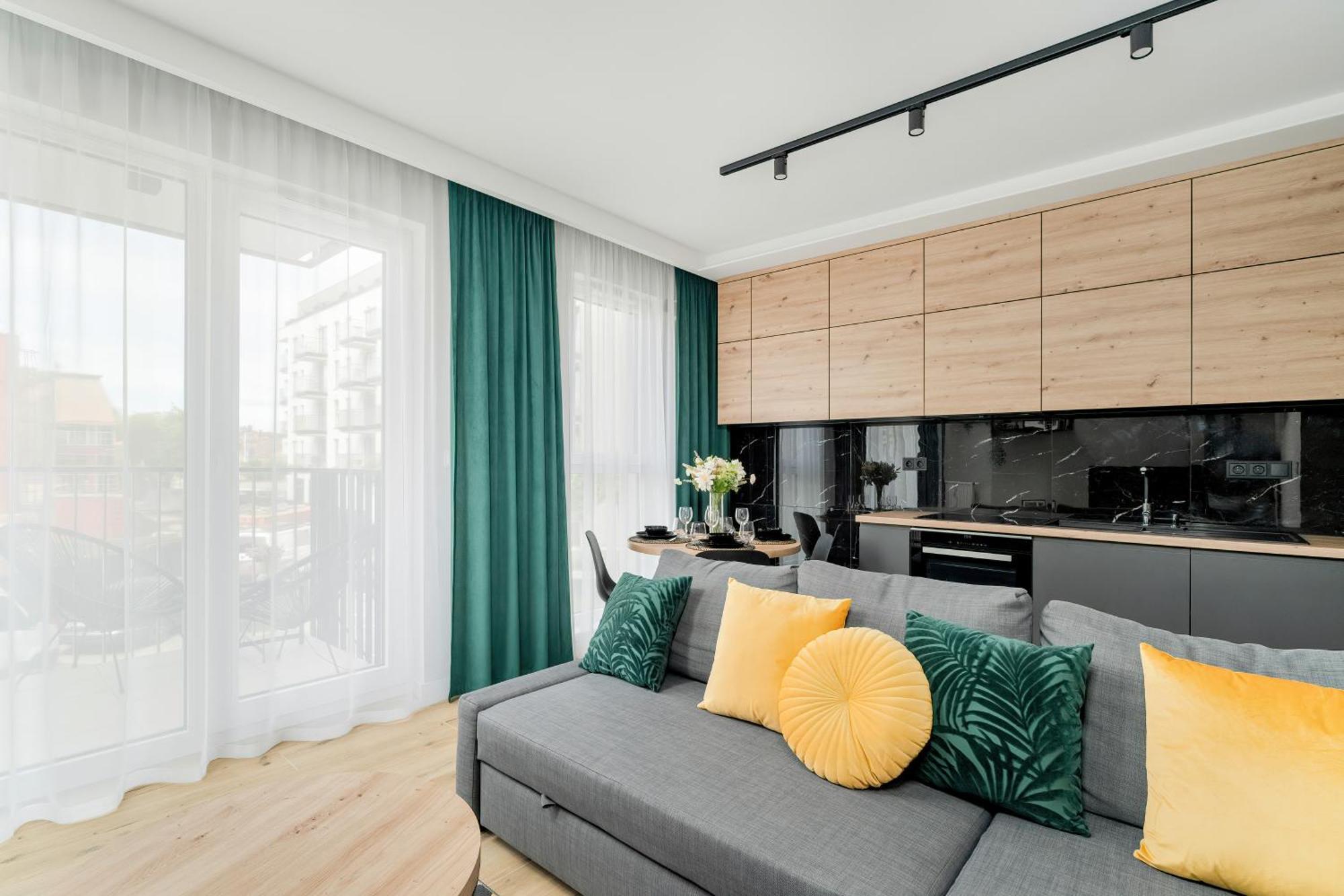 Esencja Apartments With Free Parking Garbary 104 By Noclegi Renters Poznań Buitenkant foto