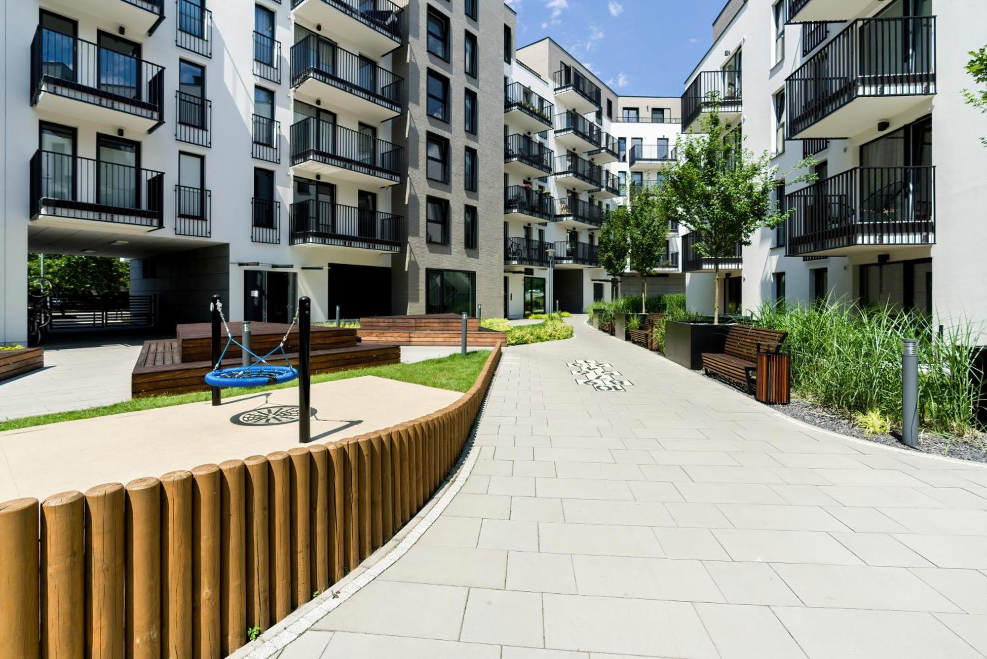 Esencja Apartments With Free Parking Garbary 104 By Noclegi Renters Poznań Buitenkant foto